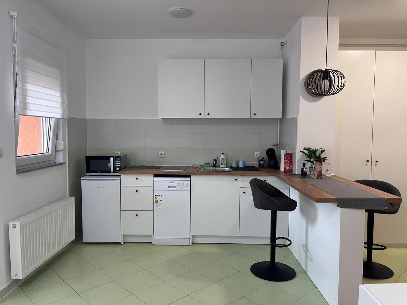 Studio Apartman - Sweet&Little Vrbovec Eksteriør billede